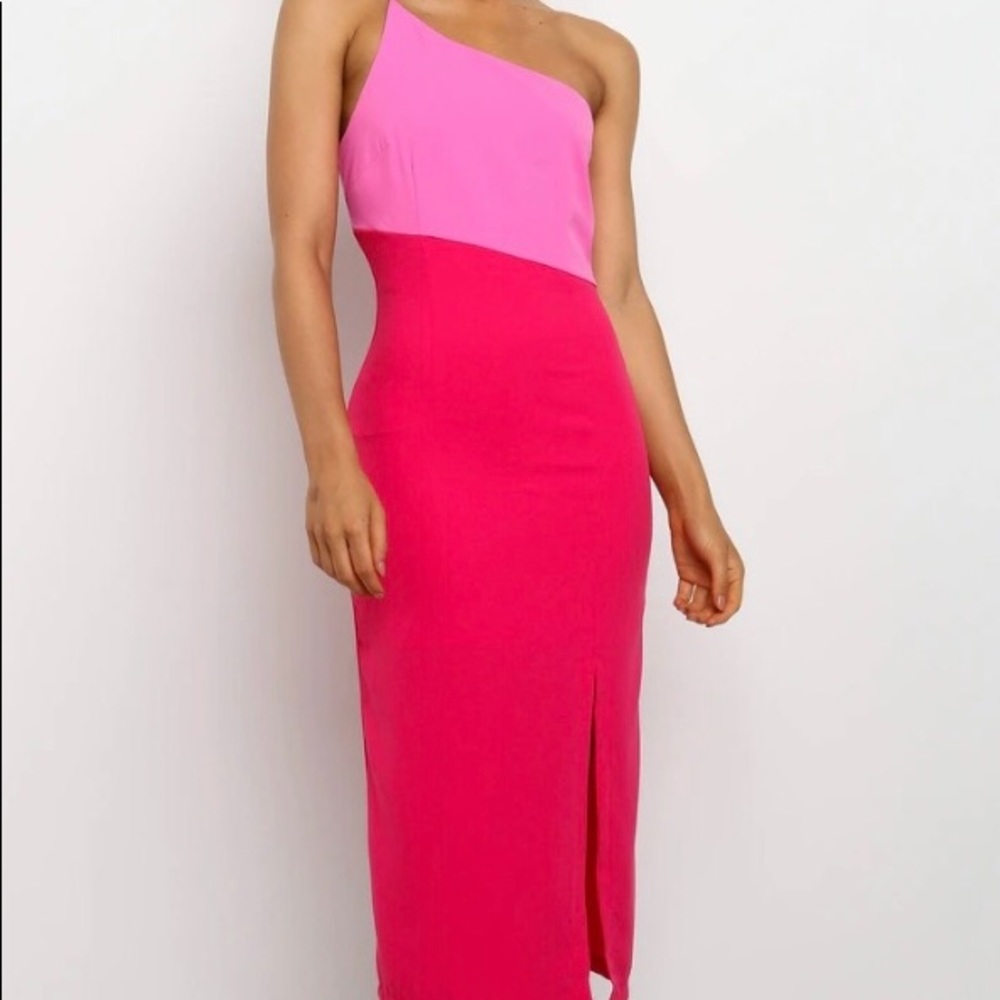 Color block, one should dress